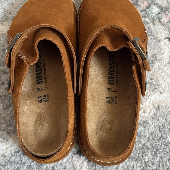 Birkenstock LUTRY Premium Seude Clogs in Mink - Picture 5 of 10